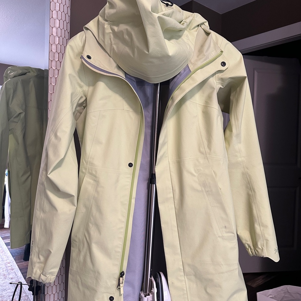 Women's Bright Lime Green Hooded Rain Jacket